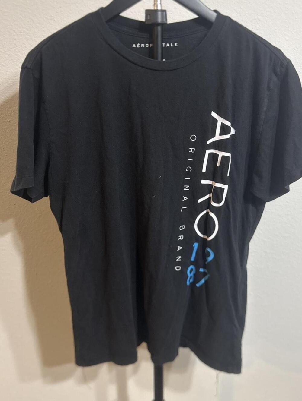 Aeropostale Men's Black Tshirt